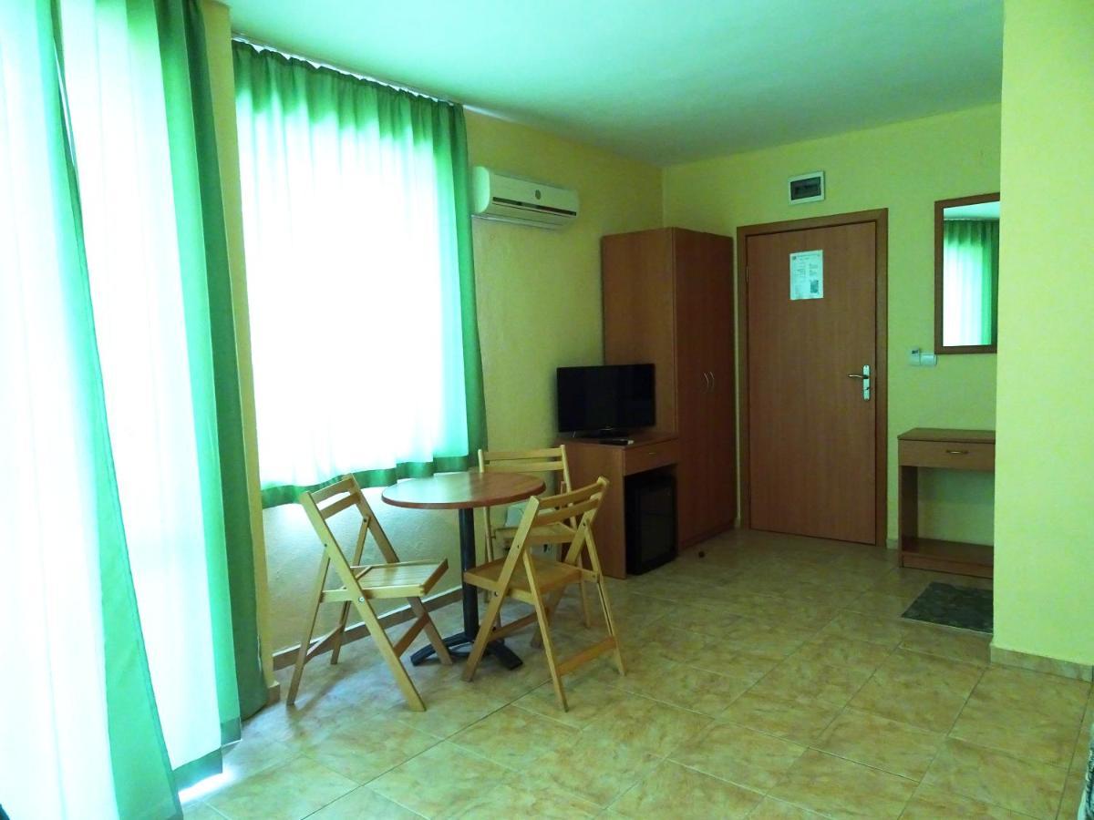 Hotel Niko クラネヴォ エクステリア 写真